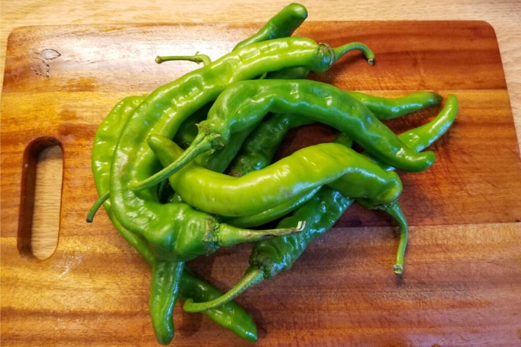 Long Hot Green Peppers