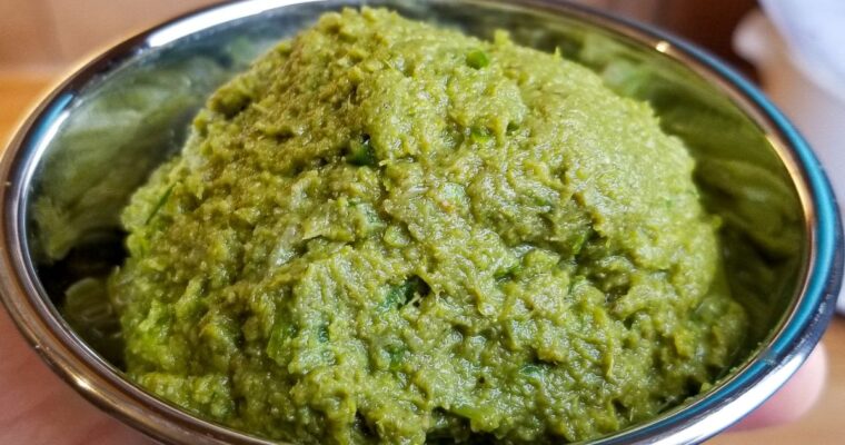How to make a green curry paste