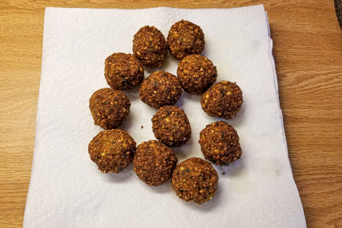 How to make falafel - Ian Benites