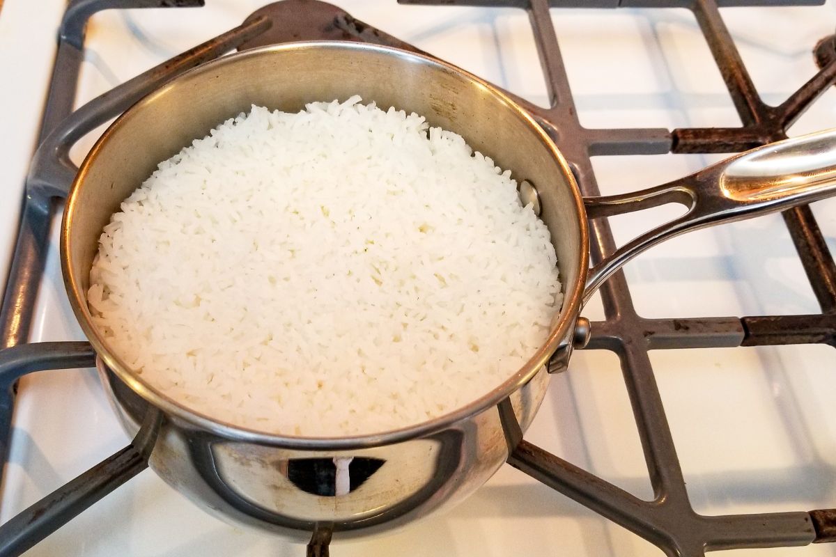 Perfect Steamed Jasmine Rice - Thai Cook's Recipe » Temple of Thai