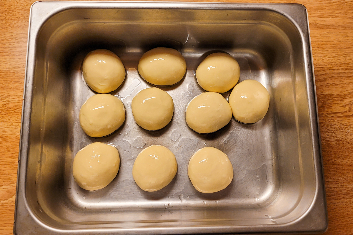 Thai Roti with Banana, Condensed Milk and Egg - Ian Benites