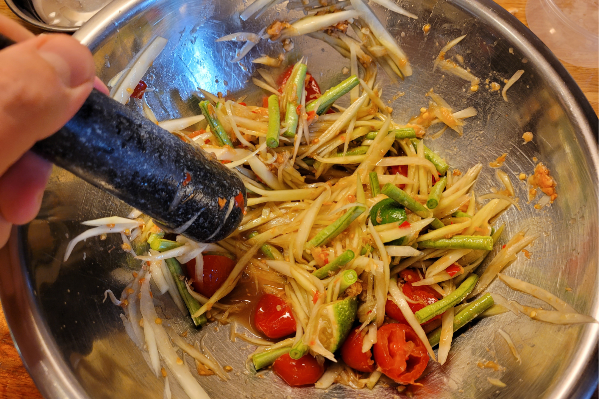 Papaya Salad - Som Tum — Hi Palita