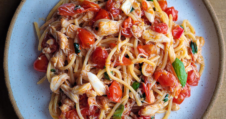 Shrimp and Crabmeat Spaghetti with Cherry Tomatoes, Garlic, and Chili